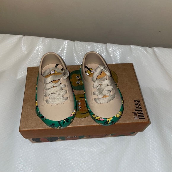 Toddle shoes - Picture 1 of 4